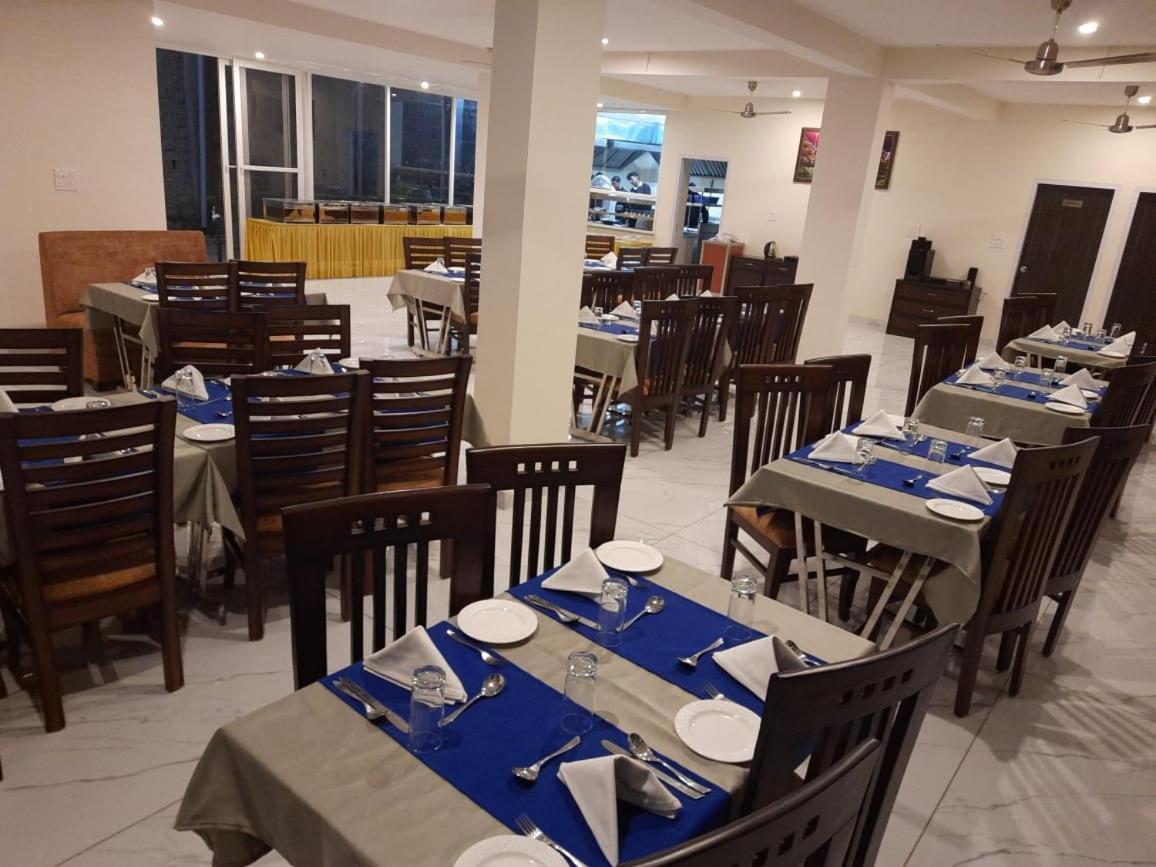 Amravati Resort ソラン エクステリア 写真