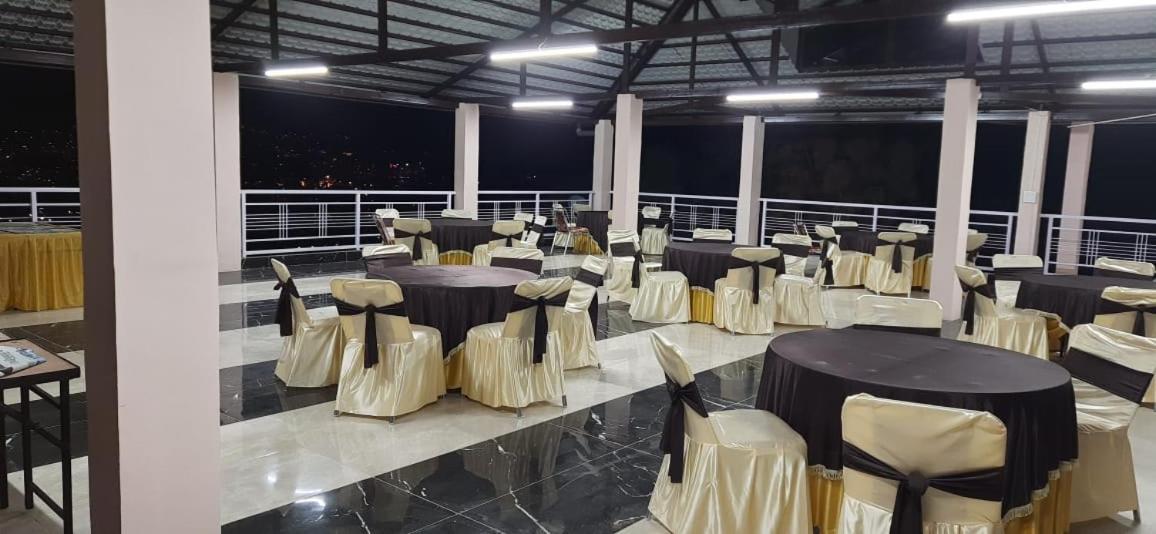 Amravati Resort ソラン エクステリア 写真