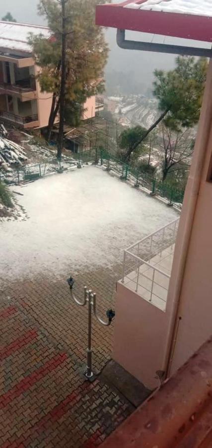 Amravati Resort ソラン エクステリア 写真