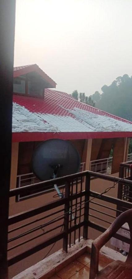Amravati Resort ソラン エクステリア 写真